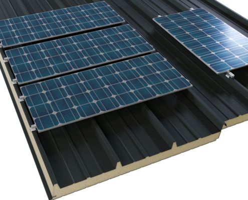 Sandwichplatten Dach Überlappung mit PV-Anlage